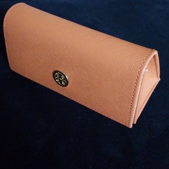 Sunglass case Tory Burch - Picture 2 of 3